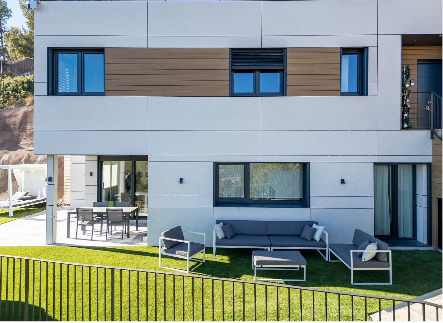 Eagle'S Nest Apartment Castellnou de Bages Exterior foto